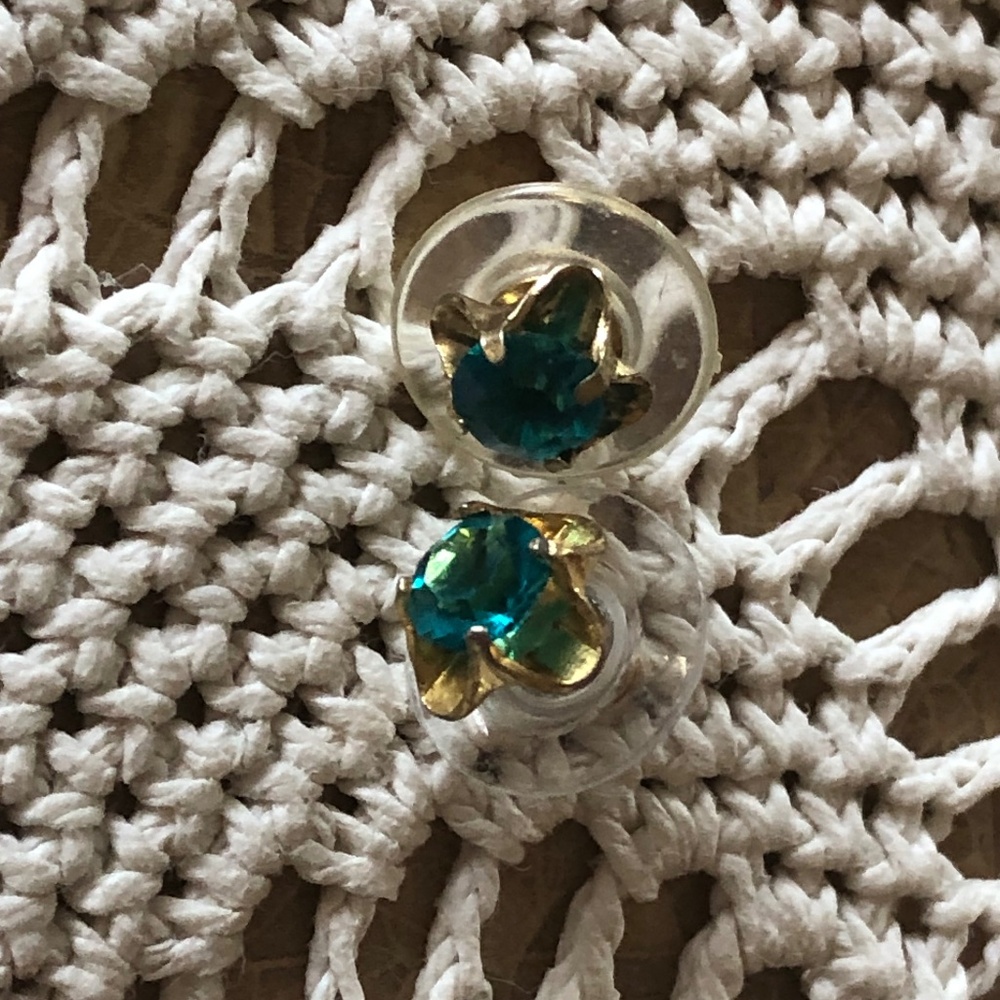Green glass post earrings